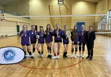 𝓜𝓪𝓰𝓲𝓪 𝓼𝓲𝓪𝓽𝓴𝓸́𝔀𝓴𝓲! 🏐💜